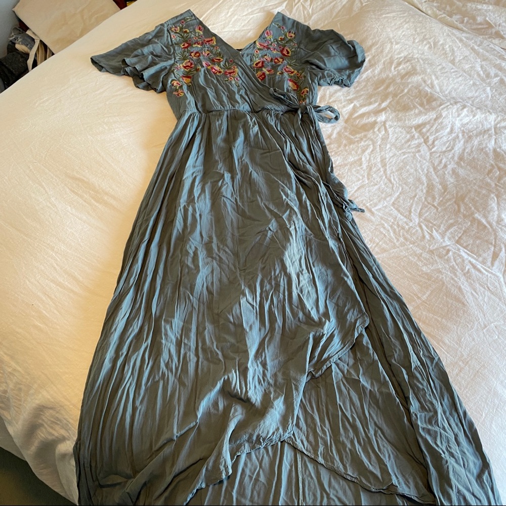 Wren & Ivory faux wrap dress teal floral medium